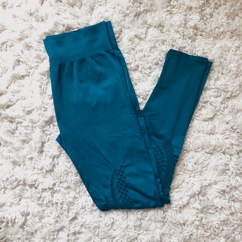 Fabletics Detailed Leggings